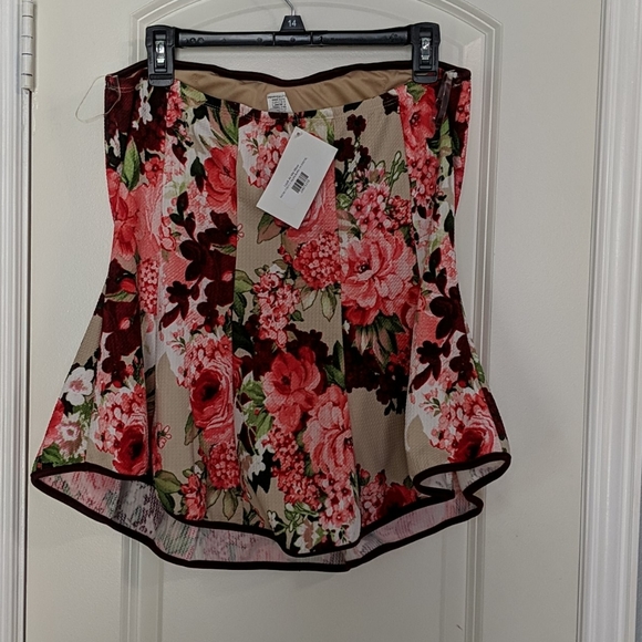 KiKi LaRue - Look At Me Wow Top - Picture 2 of 7